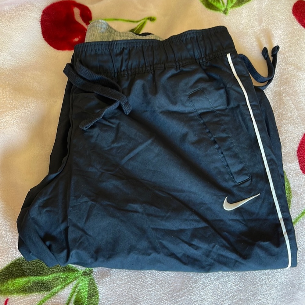 Nike capris